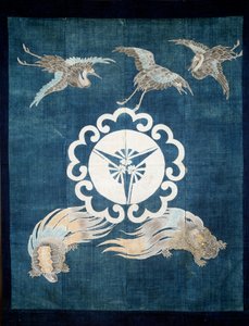 Art Japan: płótno bawełniane pokryte symbolami szczęścia i długowieczności. 19 wiek. Prywatna kolekcja. autorstwa Japanese School