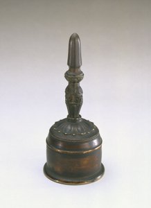 Buddyjski dzwon rytualny, okres Kamakura, 1185-1333 (ceramiczny) autorstwa Japanese School