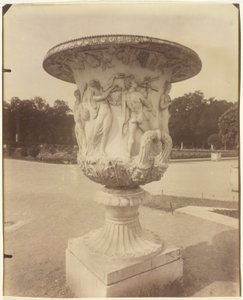 Wersal, wazon autorstwa Jean Eugène Auguste Atget