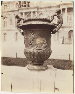 Wersal, wazon marki Ballin autorstwa Jean Eugène Auguste Atget