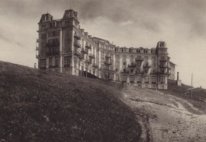 Hotel Rigi Kulm (b/w photo) autorstwa Jean Gaberell