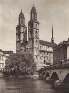 Szwajcaria: Zurych, Katedra (zdjęcie czarno-białe)