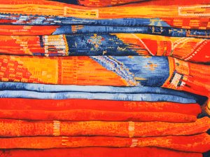 Marokańskie tkaniny 6, 2013 (gwasz na papierze)