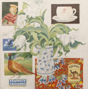 Efemerydy, w tym filiżanka do kawy, paczki papierosów, pocztówka i tulipany autorstwa Jennifer Abbott