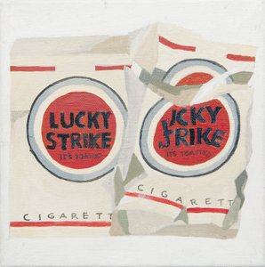 Białe opakowania papierosów Lucky Strike (akrylowe) autorstwa Jennifer Abbott