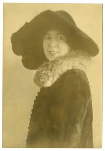 Margaret Widdemer, poetka, ok. 1915-25 (fotografia żelatynowa srebrna) autorstwa Jessie Tarbox Beals