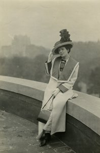 Viola Allen, ok. 1920-30 (zdjęcie żelatynowo-srebrowe) autorstwa Jessie Tarbox Beals