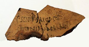 Shed Herod z Masady (ceramiczny) autorstwa Jewish School