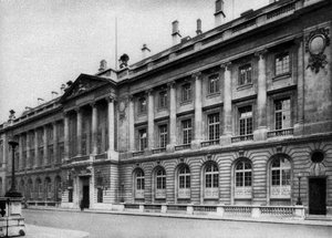 Royal Automobile Club, Pall Mall, Londyn, 1926-1927.