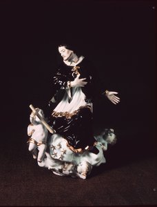 Figura miśnieńska św. Jana Nepomucena, z grupy barokowej, ok. 1731 (porcelana)