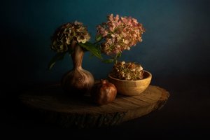 Nastrojowe jesienne kwiaty autorstwa John-Mei Zhong