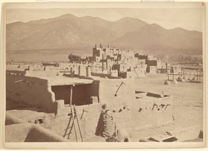 Północne Taos Pueblo, Nowy Meksyk autorstwa John K. Hillers