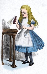 Alicja patrząca na butelkę z napisem „wypij mnie”, 1889 autorstwa John Tenniel