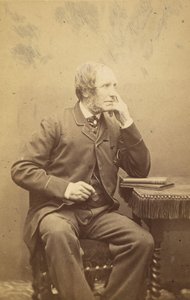 Edward William Cooke, lata 60. XIX wieku. autorstwa John and Charles Watkins