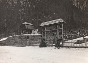 Album "Moja wojna światowa - wspomnienia Frontu Południowo-Zachodniego w Karyntii, Włochy, Trentino-Alto Adige) 31.03.1915-12.11.1918 - Josef Zohles Wiedeń": cmentarz wojskowy w Seisse autorstwa Josef Zohles