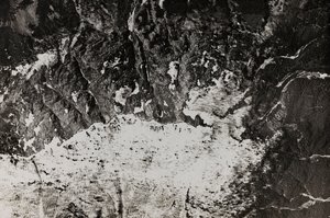 Album "Moja wojna światowa - wspomnienia Frontu Południowo-Zachodniego w Karyntii, Włochy, Trentino-Alto Adige) 31.03.1915-12.11.1918 - Josef Zohles Wiedeń": widok z lotu ptaka na strefę wojny autorstwa Josef Zohles