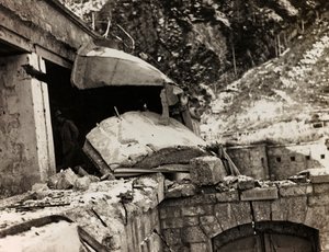 Album "Moja wojna światowa - wspomnienia Frontu Południowo-Zachodniego w Karyntii, Włochy, Trentino-Alto Adige) 31.03.1915-12.11.1918 - Wiedeń Josefa Zohlego": gruz (zdjęcie czarno-białe) autorstwa Josef Zohles