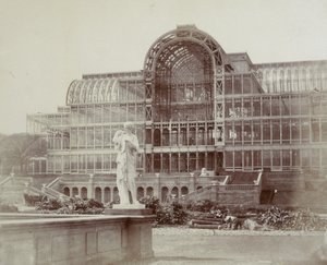 Transept południowy, z drugiego tarasu, wydrukowany w „Photographic Views of the Progress of the Crystal Palace, Sydenham”