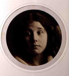 Głowa dziecka, ok. 1866 (zdjęcie czarno-białe) autorstwa Julia Margaret Cameron