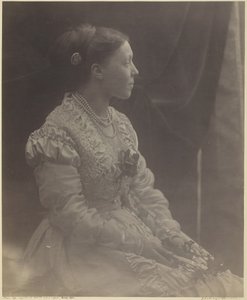 Anne Thackeray Ritchie, maj 1870. autorstwa Julia Margaret Cameron
