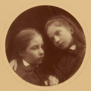 [Margaret i Adeline Norman] autorstwa Julia Margaret Cameron