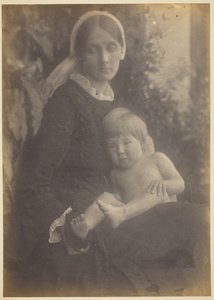 Pani Herbert Duckworth z Geraldem Duckworth, 1872. autorstwa Julia Margaret Cameron