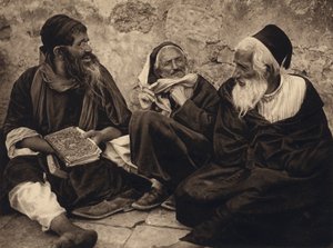 Jerozolima, Żydzi w Placu Płaczu (zdjęcie czarno-białe) autorstwa Karl Grober
