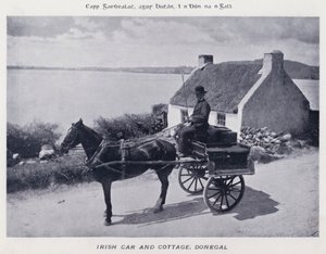 Irish Car and Cottage, Donegal (zdjęcie czarno-białe) autorstwa Karl Karlovich Piratsky