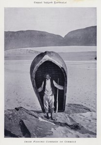 Irlandzka Curragh lub Coracle (zdjęcie czarno-białe) autorstwa Karl Karlovich Piratsky