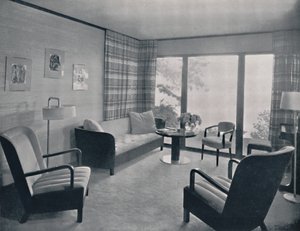 „Salon domu zaprojektowanego przez Howarda T. Fishera dla panny Ruth Page”, 1935 autorstwa Kaufman and Fabry Co
