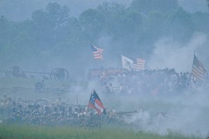 Inscenizacja bitwy pod Manassas, wojna secesyjna, 2004 r. (zdjęcie) autorstwa Kenneth Garrett