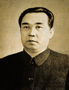 Kim Il Sung (czarno-białe zdjęcie) autorstwa Korean Photographer