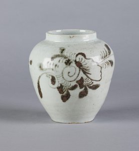 Słój z motywem kwiatowym, dynastia Yi, 1392-1910 (ceramika)