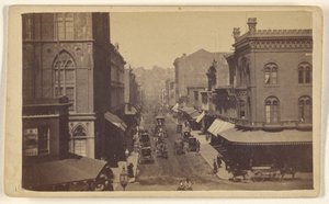 Montgomery Street od Market Street; San Francisco; Natychmiastowe. autorstwa Lawrence and Houseworth