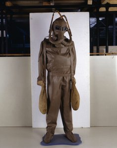 Model Scuba wykonany z modelu zaprojektowanego przez Leonarda da Vinci (Leonardo da Vinci).