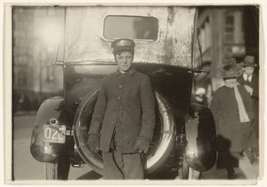 [Western Union Messenger, Massachusetts (Boston)]. autorstwa Lewis W. Hine