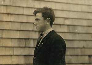 15-letni James Cooney, irlandzki imigrant z Fall River w stanie Massachusetts autorstwa Lewis Wickes Hine