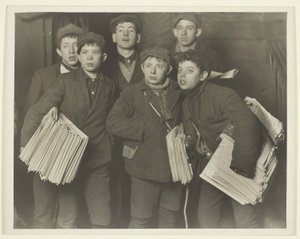 Newboys, Brooklyn Bridge autorstwa Lewis Wickes Hine