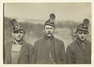 Old Timers, Pennsylvania Miners, (Zachodnia Wirginia) autorstwa Lewis Wickes Hine