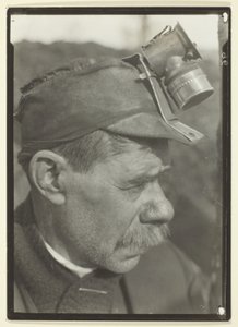 Słowiański brygadzista w kopalni węgla w Pensylwanii autorstwa Lewis Wickes Hine