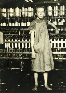 Prządka autorstwa Lewis Wickes Hine