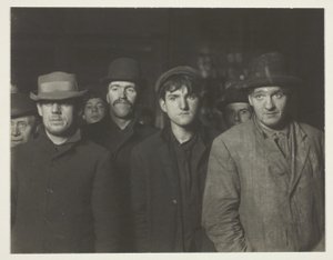 Bez tytułu autorstwa Lewis Wickes Hine
