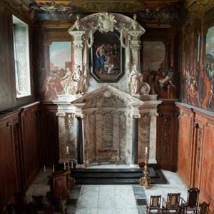 Wnętrze kaplicy, Chatsworth House, Derbyshire (zdjęcie) autorstwa Unbekannt Unbekannt