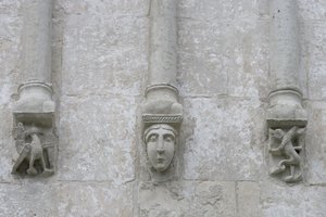 Rosja, Władimir, Bogolubowo. Rzeźbione dekoracje kościoła wstawiennictwa Najświętszej Marii Panny nad rzeką Nerl autorstwa Unbekannt Unbekannt