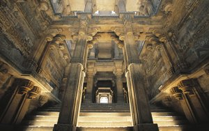 Schody do stepwell Dada Hari Baoli autorstwa Unbekannt Unbekannt