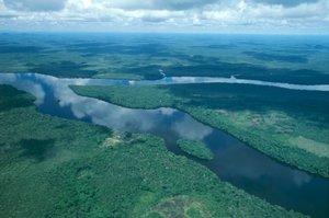 Wenezuela, Guayana, stan Amazonas, rzeka Orinoko, widok z lotu ptaka (zdjęcie) autorstwa Unbekannt Unbekannt