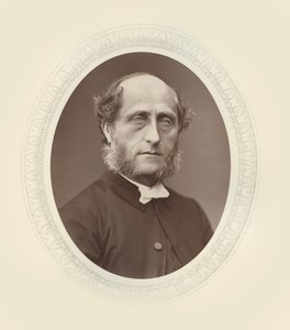 Ks. Newman Hall autorstwa Lock and Whitfield