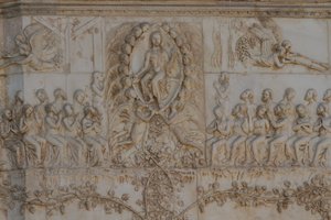 Sceny Sądu Ostatecznego, Opowieści Apokalipsy, płaskorzeźby Lorenzo Maitani (przed 1275-1330) i asystenci, czwarty filar, fasada katedry w Orvieto, Umbria, Włochy