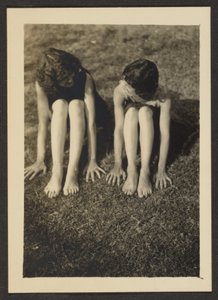 [Ramiona i nogi] autorstwa Louis Fleckenstein