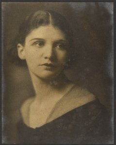 Betallo Rubino autorstwa Louis Fleckenstein